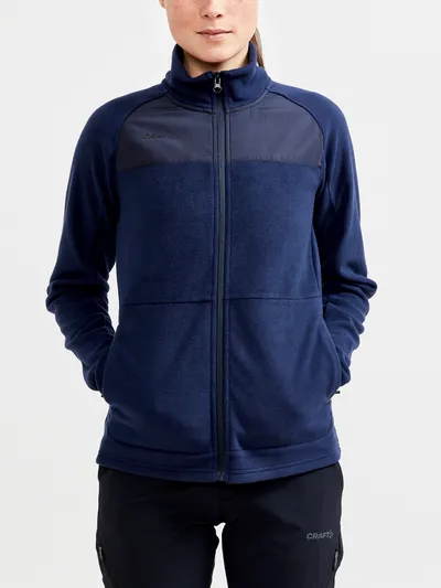 1910397-396000_ADV Explore Fleece Midlayer W_Closeup1.jpg